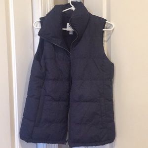 Old navy puffer vest